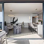 Beyond Breathtaking Modern Residence Sir Perfect